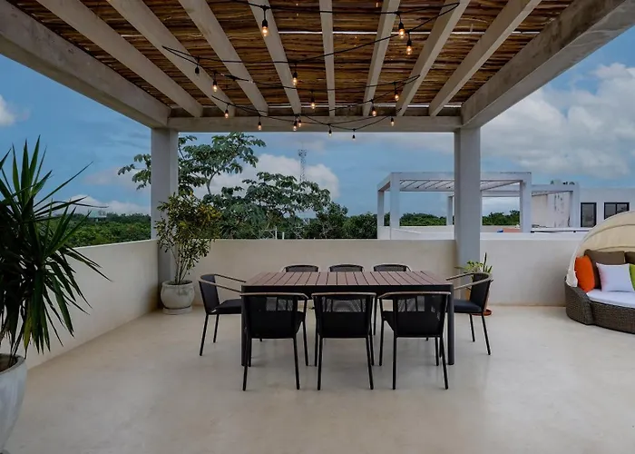 Luxury Penthouse With Private Rooftop Pool And Stunning Jungle Views *