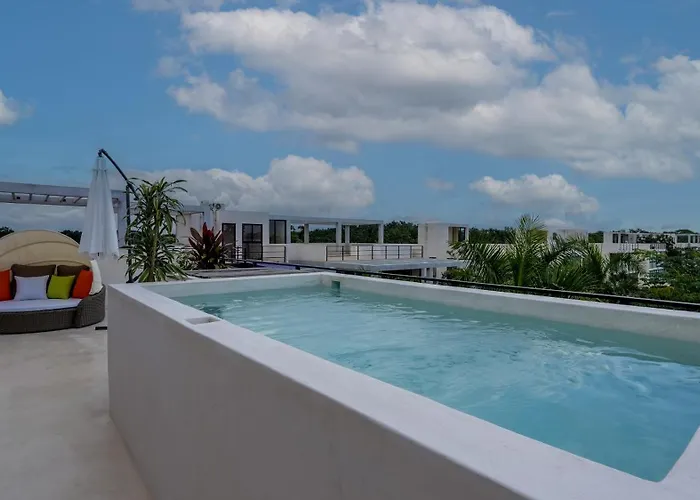 Luxury Penthouse With Private Rooftop Pool And Stunning Jungle Views Apartment